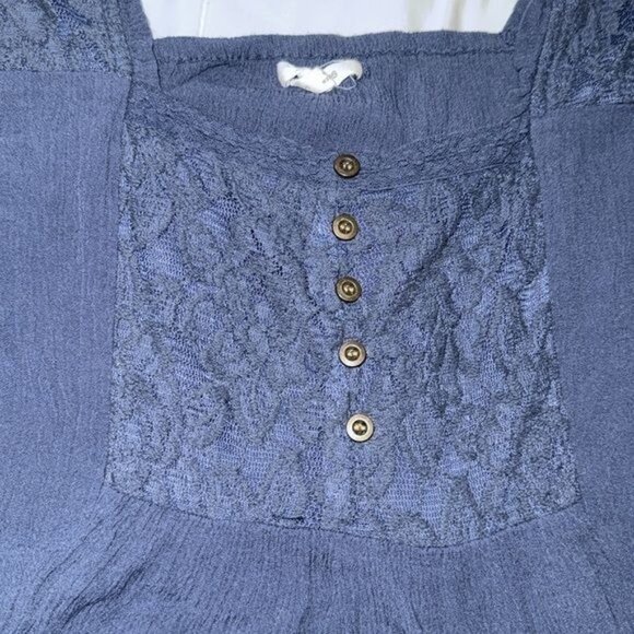 American Eagle Womens Navy Blue Long Sleeve Lace Henley Top S 100% Rayon Casual - Picture 4 of 11